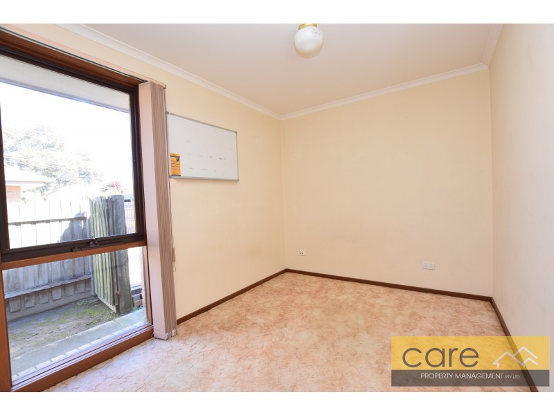 2/137 Fordholm Road, Hampton Park VIC 3976