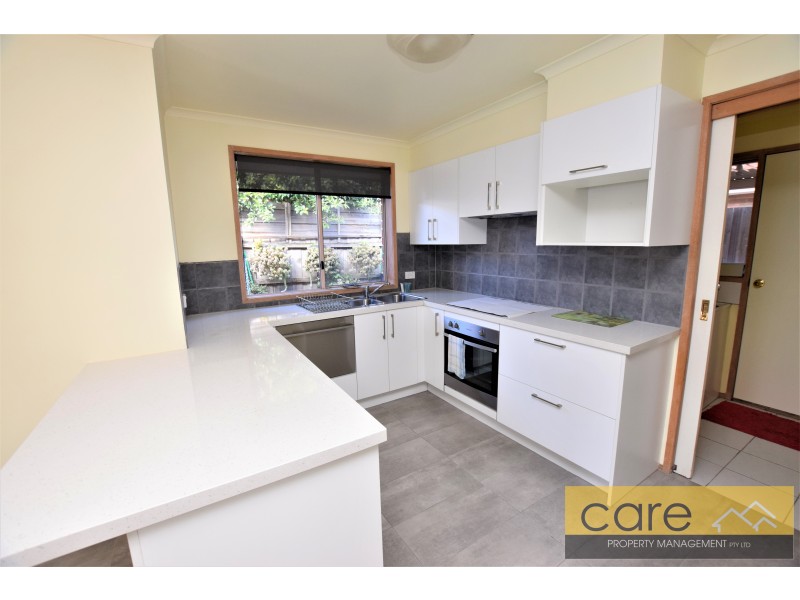 110 Cairns Road, Hampton Park VIC 3976