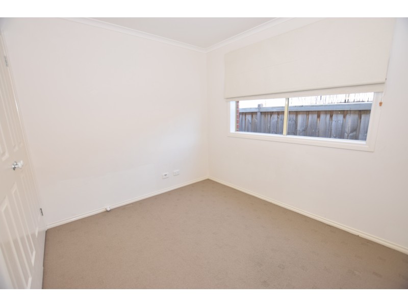 19 Bushranger Boulevard, Cranbourne East VIC 3977