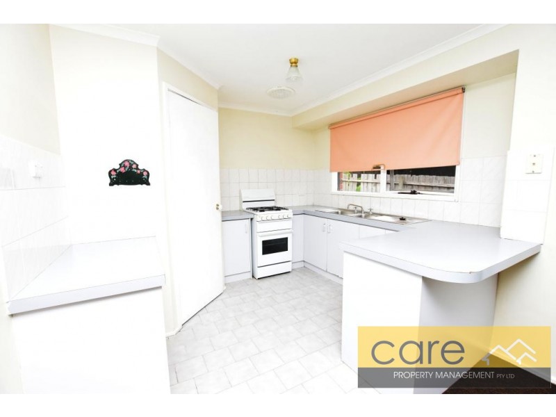 15 Meredith Crescent, Hampton Park VIC 3976