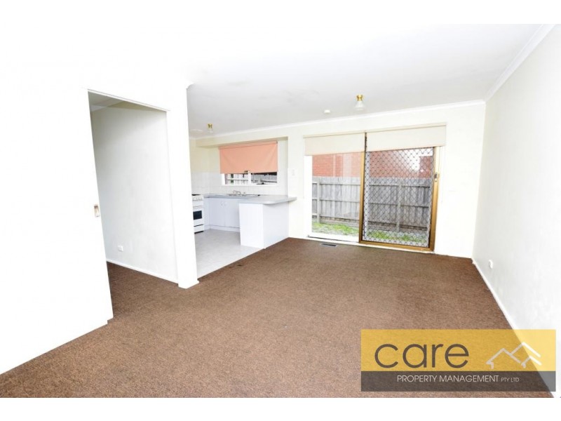 15 Meredith Crescent, Hampton Park VIC 3976