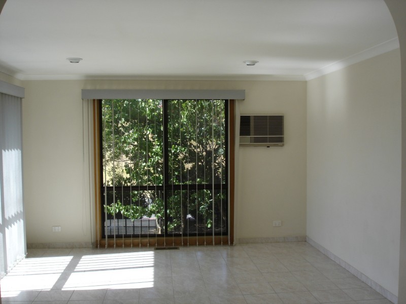 2 Lauren Drive, Hampton Park VIC 3976