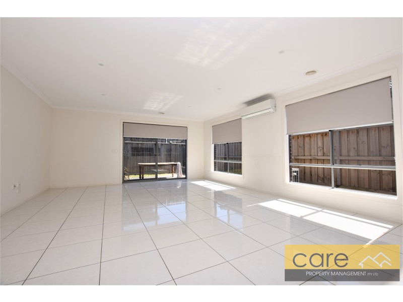 10 Townsend Avenue, Clyde VIC 3978