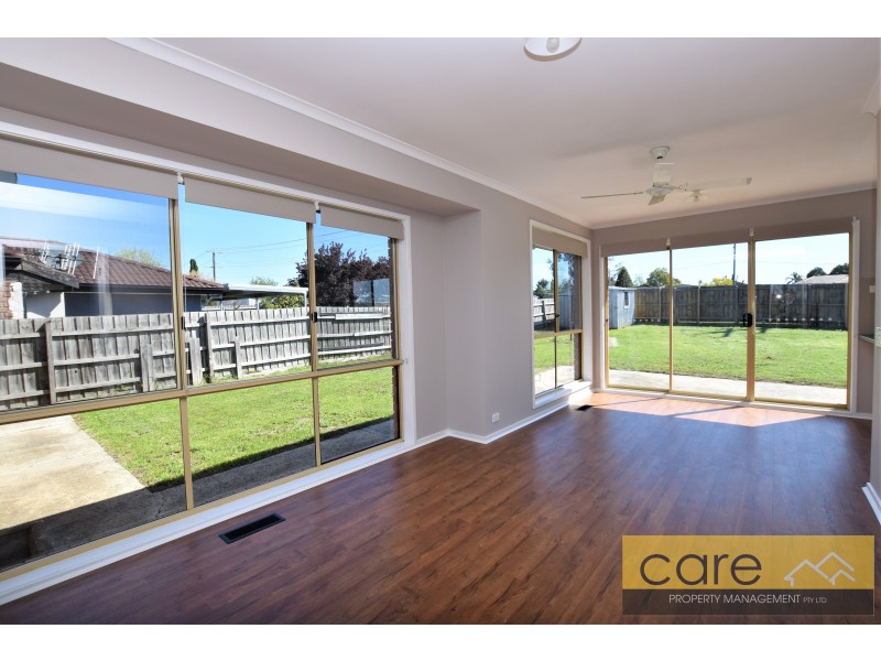 32 Justin Circuit, Hampton Park VIC 3976