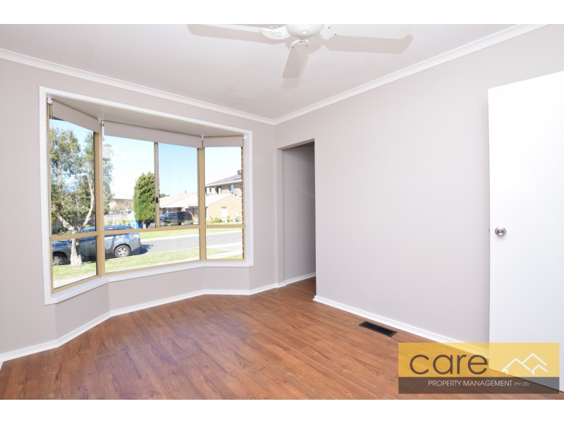 32 Justin Circuit, Hampton Park VIC 3976