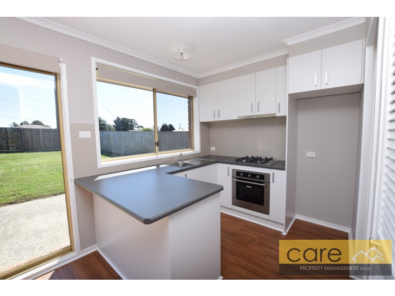 32 Justin Circuit, Hampton Park VIC 3976