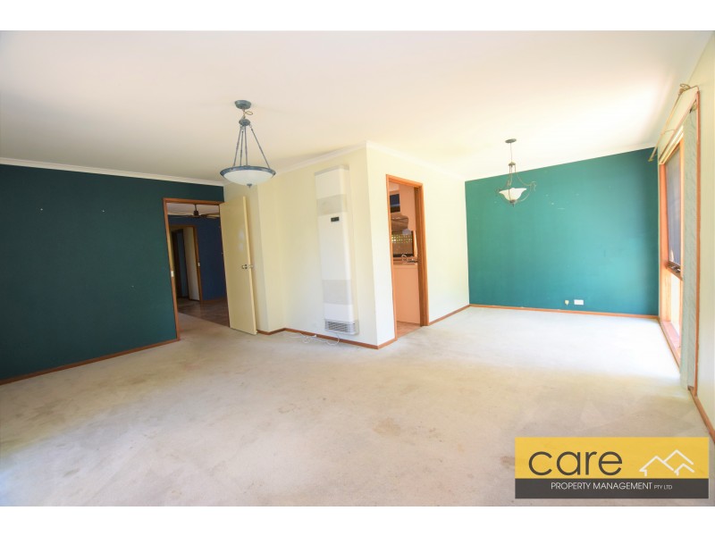 51 Huntington Drive, Hampton Park VIC 3976