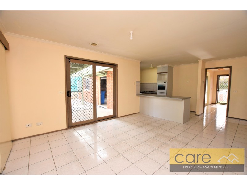 79 Strong Drive, Hampton Park VIC 3976