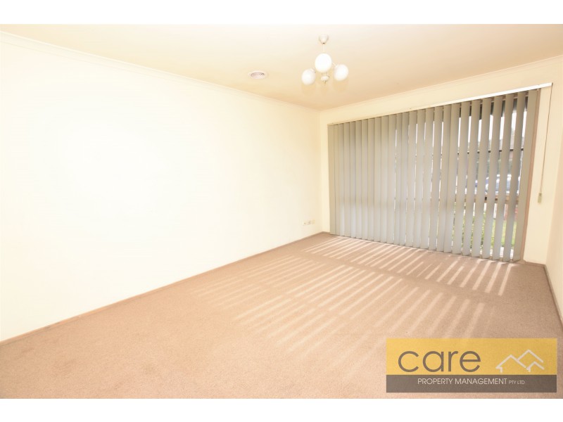 79 Strong Drive, Hampton Park VIC 3976