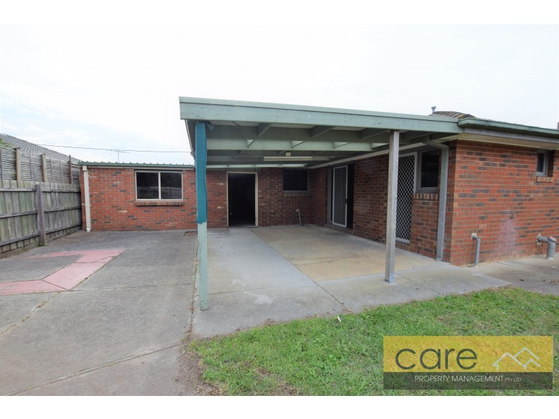 79 Strong Drive, Hampton Park VIC 3976