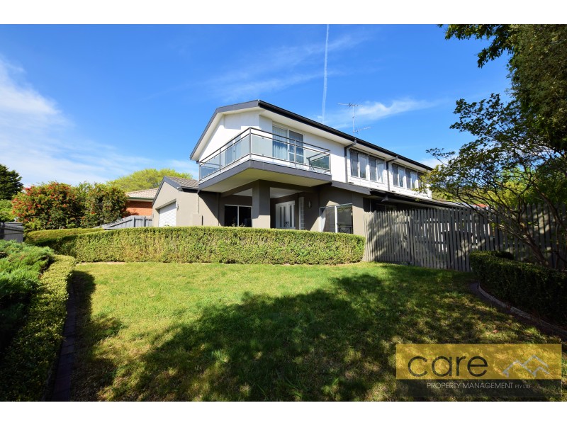 62 Avebury Drive, Berwick VIC 3806