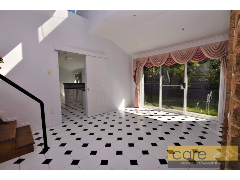 62 Avebury Drive, Berwick VIC 3806