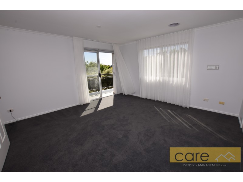 62 Avebury Drive, Berwick VIC 3806