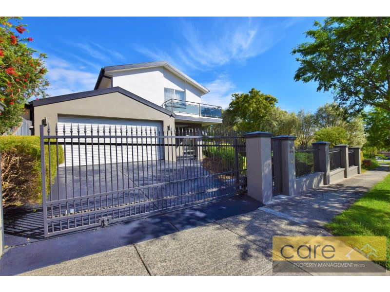 62 Avebury Drive, Berwick VIC 3806
