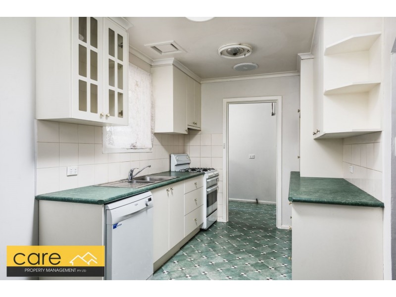 5 Parkland Avenue, Hampton Park VIC 3976