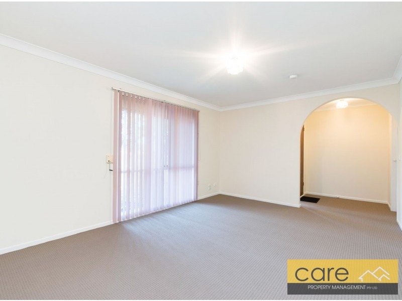 125 Warana Drive, Hampton Park VIC 3976