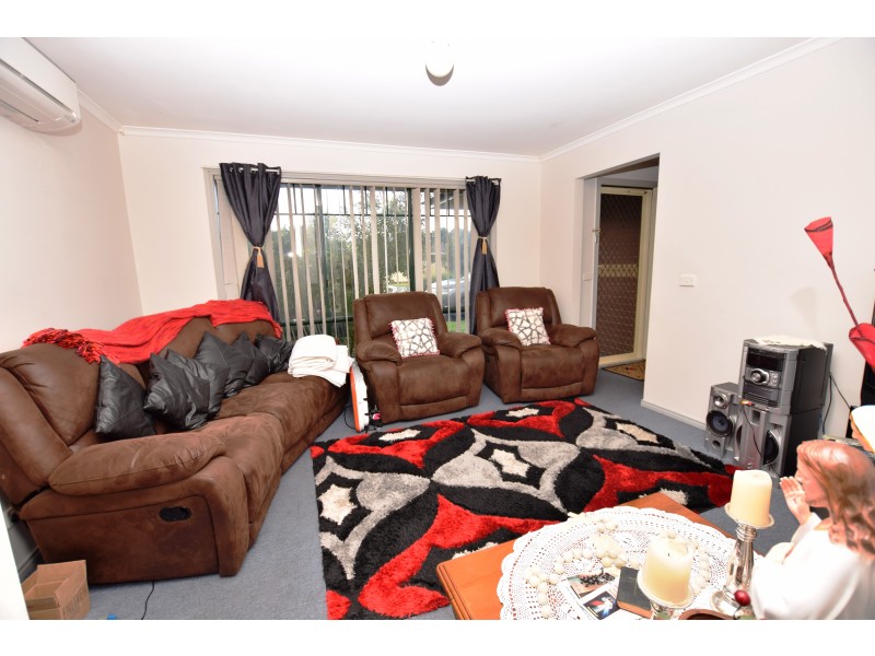 1/4-6 Camdale Close, Hampton Park VIC 3976