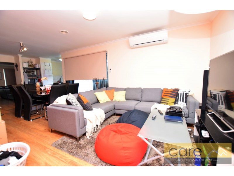 39 Dartmoor Drive, Cranbourne East VIC 3977