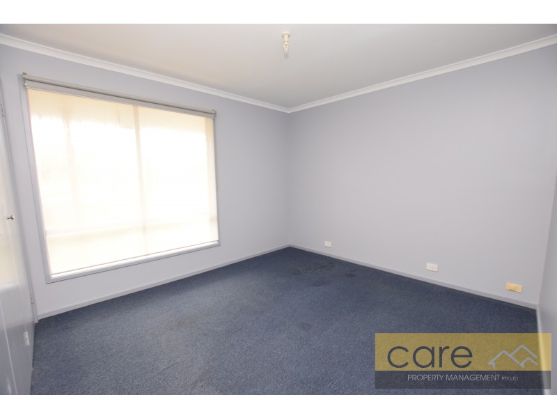 1/43 Ivan Crescent, Hampton Park VIC 3976