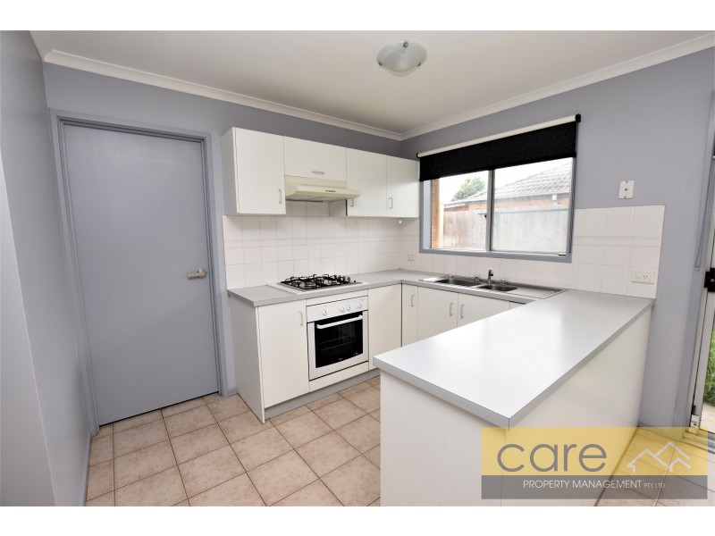 1/43 Ivan Crescent, Hampton Park VIC 3976