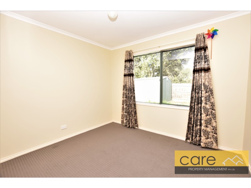 1 Charlotte Place, Cranbourne West VIC 3977