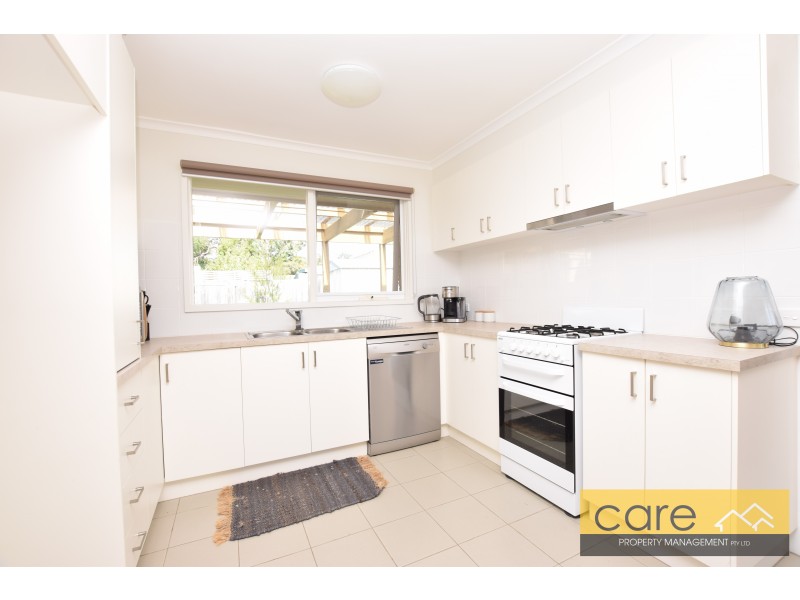1/44 Kareela Road, Frankston VIC 3199