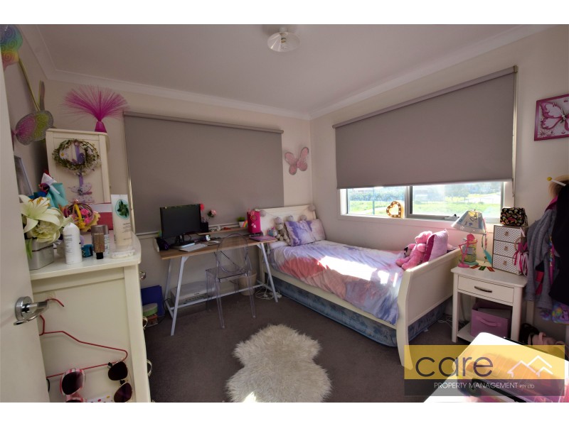 60A Banjo Circuit, Lynbrook VIC 3975
