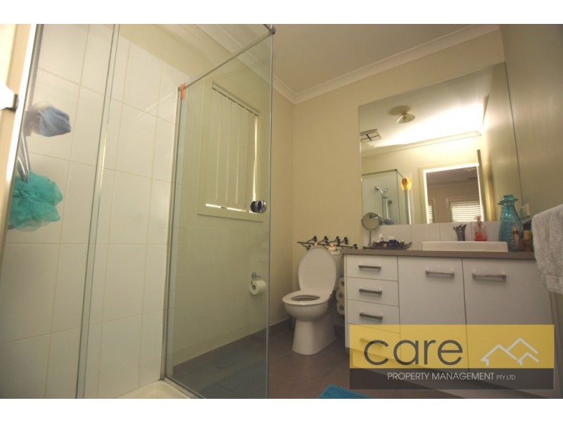 5 Waltzing Drive, Lynbrook VIC 3975