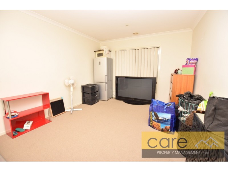 5 Waltzing Drive, Lynbrook VIC 3975
