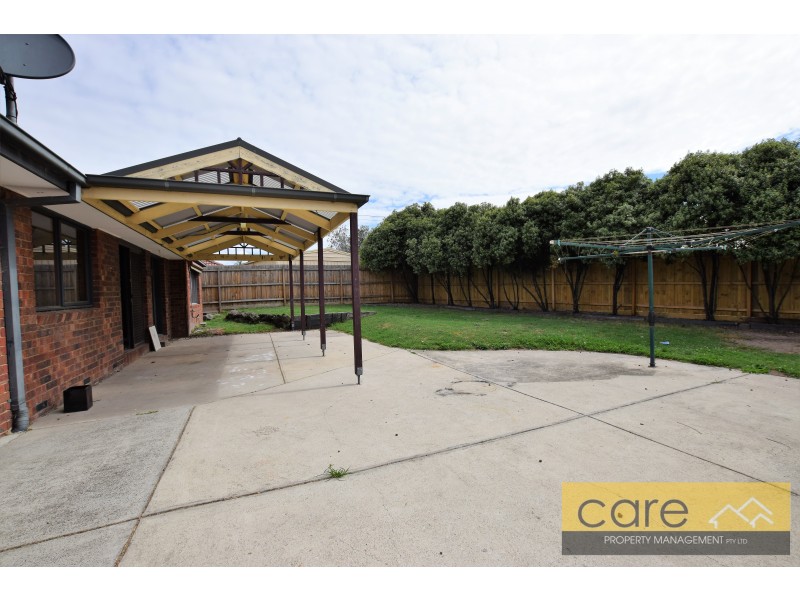 3 Isaac Edey Place, Hampton Park VIC 3976