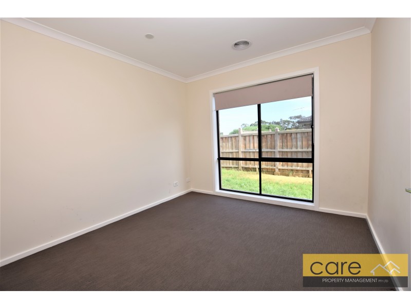 21 Satinwood Way, Lyndhurst VIC 3975