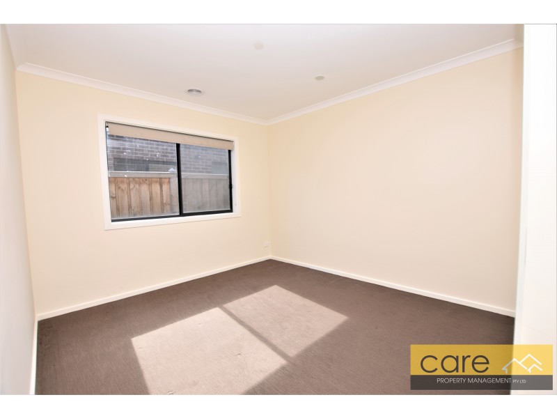 21 Satinwood Way, Lyndhurst VIC 3975