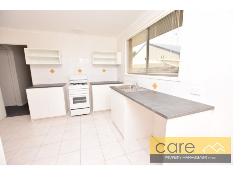 2 Sidney Street, Cranbourne VIC 3977