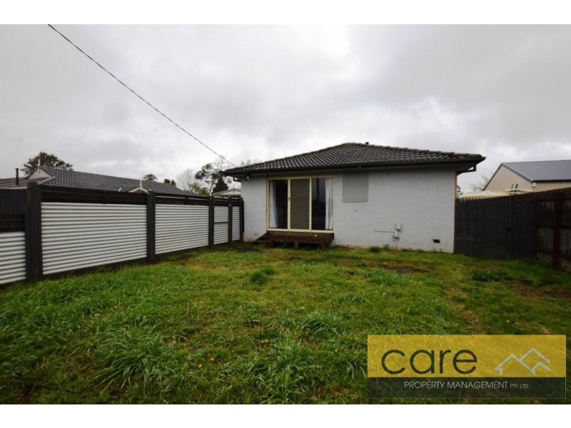 2 Sidney Street, Cranbourne VIC 3977