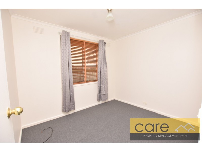 2 Sidney Street, Cranbourne VIC 3977