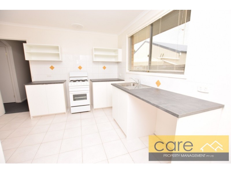 2 Sidney Street, Cranbourne VIC 3977