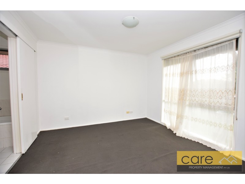 8 Edith Rise, Hampton Park VIC 3976