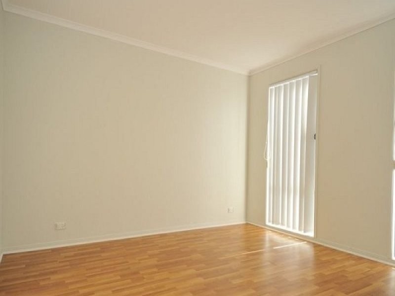 10 Hadley Circle, Narre Warren South VIC 3805