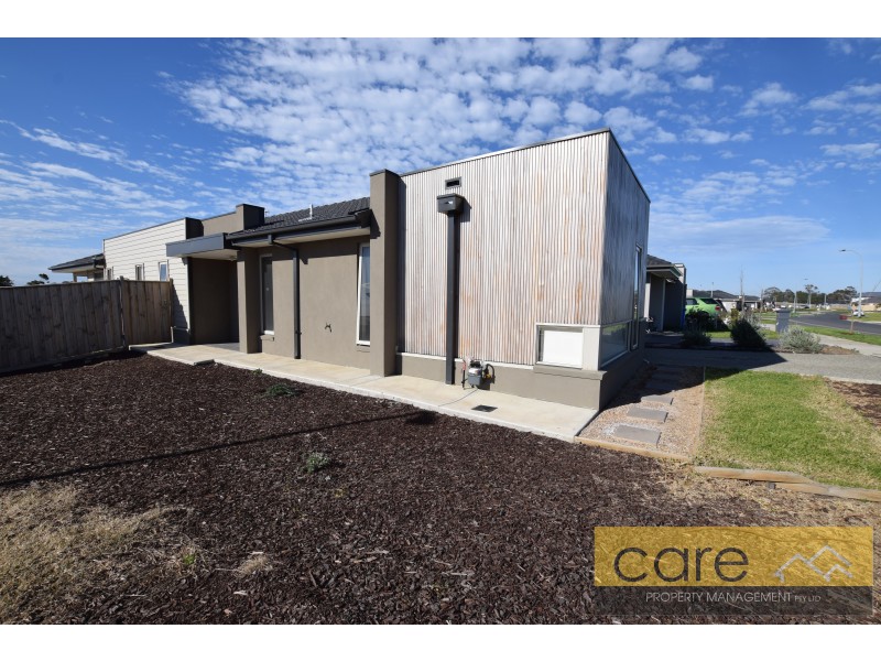 74 Bona Vista Rise, Clyde VIC 3978