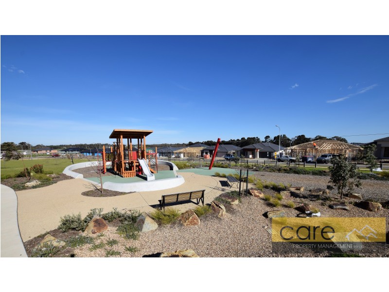74 Bona Vista Rise, Clyde VIC 3978