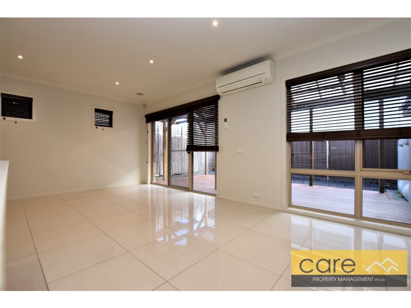 1/74 Williams Street, Frankston VIC 3199