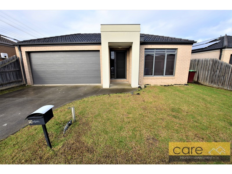 9 Tiarne Crescent, Hampton Park VIC 3976