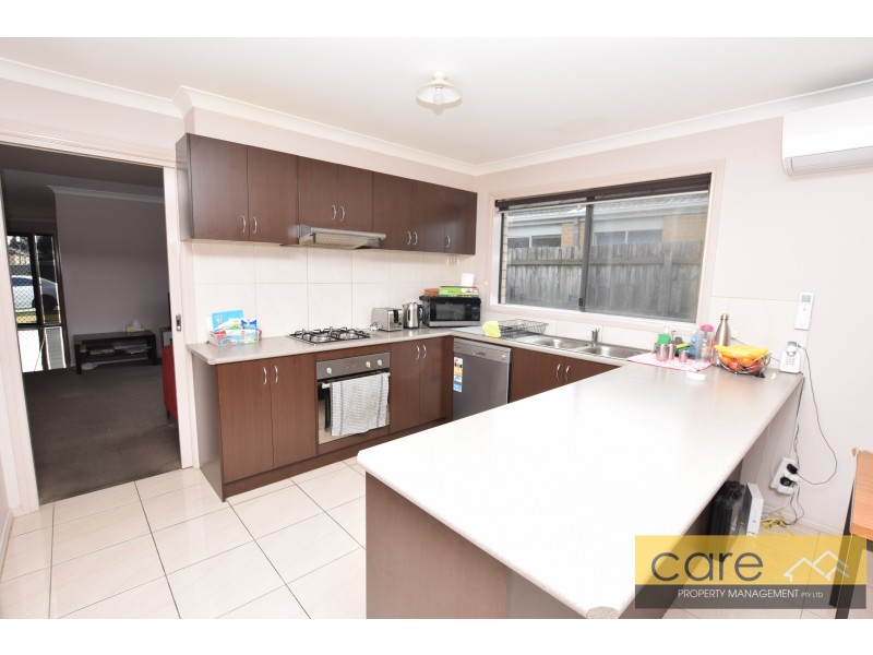 9 Tiarne Crescent, Hampton Park VIC 3976