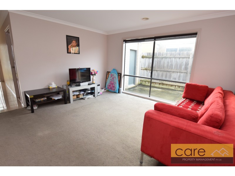 9 Tiarne Crescent, Hampton Park VIC 3976