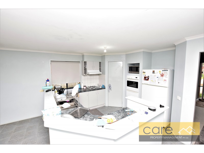 13 Springvalley Way, Narre Warren South VIC 3805