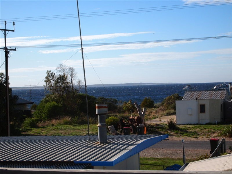 9 Nelson Street, Marion Bay SA 5575