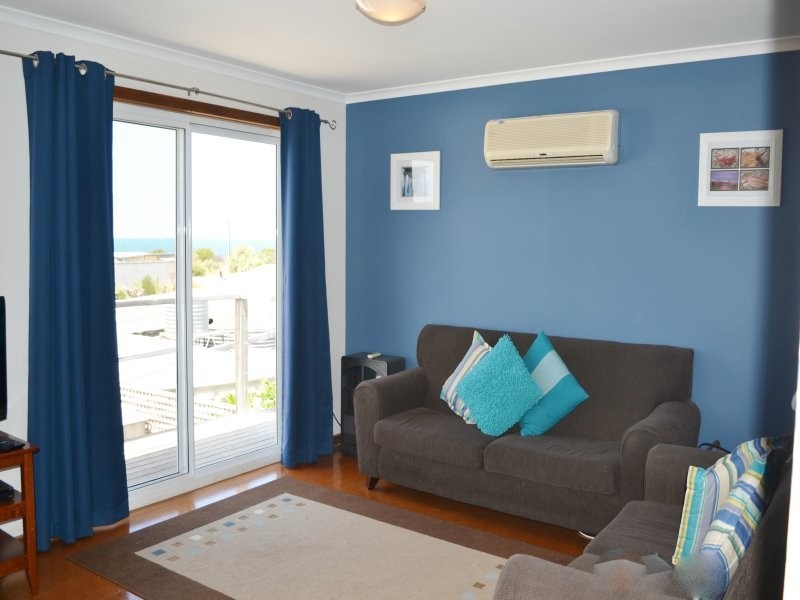 9 Nelson Street, Marion Bay SA 5575