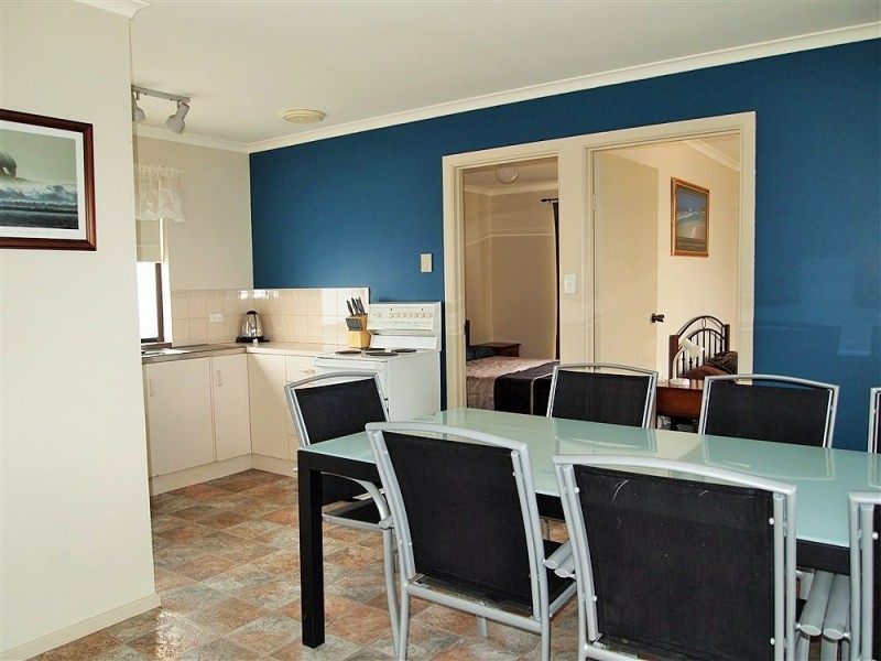 4 Gannet Crescent, Marion Bay SA 5575