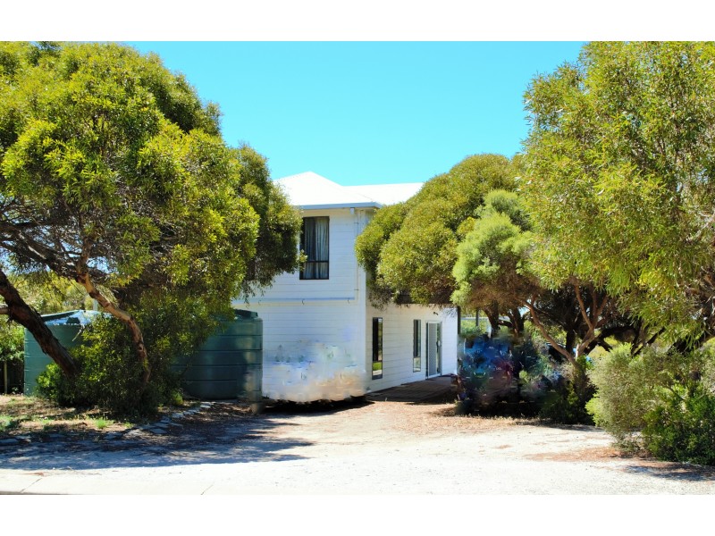 4 Gannet Crescent, Marion Bay SA 5575