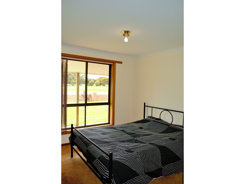 3 Park Terrace North, Edithburgh SA 5583
